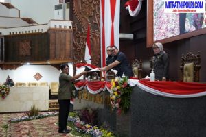 DPRD Jatim Kembali Lanjutkan Pembahasan Raperda Hasil Industri Tembakau
