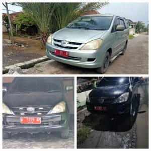 Memalukan ! Plat Nomor di Palsu Kendaraan Dinas Kecamatan Kedamean,Menganti,Benjeng Nunggak Pajak. tak Tahu Malu