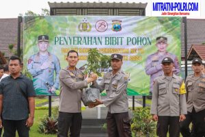Polres Jombang Tanam 78.000 Bibit Pohon untuk Penghijauan Kota Santri