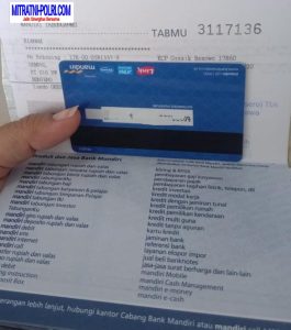 Diduga Oknum Bank Mandiri Cabang Manukan Tama No.A3 Rw 42 Kecamatan Tandes Surabaya dengan Komplotannya Manipulasi Dokumen Riana.