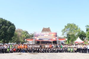 Pastikan Kesiapan Pengamanan Pilkada Serentak 2024,Polres Ngawi Gelar Gladi Lapang Sispamkota