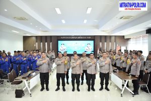 Latkatpuan Coaching Clinic dan Pengecekan Asta Siap Dalam rangka Pilkada serentak 2024 di Mapolres Gresik