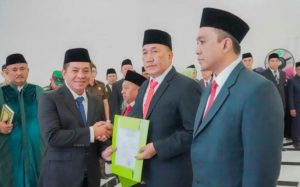 Acara Pelantikan Kepala BKPSDM H Asep Aang Rahmatuloh S STPMP Bertempat di Aula Husni Hamid Pemda Karawang