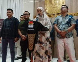 Dua Paslon Cabup – Cawabup Pilkada 2024 Resmi Ditetapkan KPU Karawang