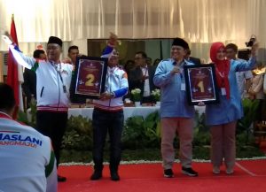 Resmi, Hasil Pengundian Paslon Bupati dan Wakil Bupati Karawang, Acep-Gina Nomor Urut 1, Aep-Maslani Nomor Urut 2.