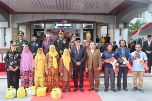 Kapolres Bima Hadiri Upacara Hari Pahlawan Ke-79 di Lapangan Kantor Bupati Bima