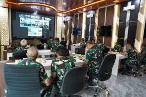 Vicon dengan Satgas Pamtas yang sedang Tugas Operasi, Pangdam II/Sriwijaya Tekankan : Jaga Kehormatan Institusi