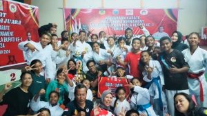 INKAI Old City Nabire Raih Juara Umum di Kejuaraan Karate Piala Bupati Nabire ke-1.