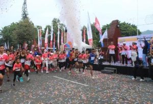 Gelaran Trenggalek Economic Run di Alun Alun Trenggalek Berjalan Sukses Aman Lancar