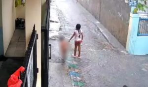 Anak 3,5 Tahun Tercebur Selokan di Babatan Wiyung Surabaya Saat Hujan Deras