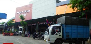 Pedagang Pasar Baru Gresik Ancam Tidak Mau Bayar Retribusi