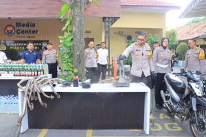 Kapolres Ngawi Tekankan Pentingnya Kesadaran Berlalu Lintas Akhir Tahun 2024