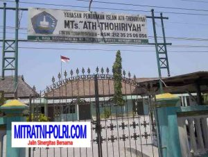 Diduga Bantuan PIP Murid MTS ATH – THOHIRIYAH Desa Sidowungu Kecamatan Menganti Diembat Kepala Sekolah