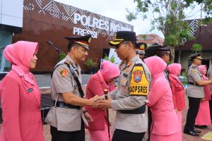 Kapolres Pimpin Upacara Sertijab Pejabat Polres Ngawi