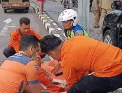 Tabrak Pembatas Jalan Bengawan Surabaya, Pengendara Motor Meninggal