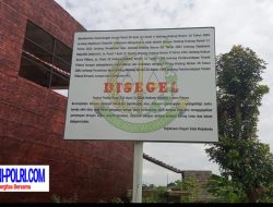 Kejari Kota Mojokerto Segel Proyek Resto Kapal Mojopahit