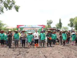 Wujudkan program ketahanan pangan,Polres Mojokerto kota Bersama-sama tanam jagung 1juta hektar.