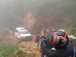 Longsor di Pekalongan Tewaskan 17 Korban 13 Luka dan 9 Orang Hilang