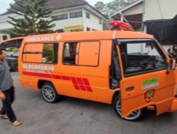 Geger !  Saat Tengah Malam Sirine Ambulans di Garasi Bunyi Sendiri