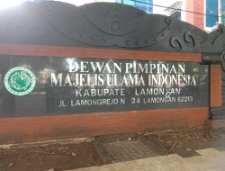 ASISTEN 1 PEMDA LAMONGAN DAN CAMAT TURI TIDAK HADIR ATAS UNDANGAN MUI TERKAIT RAPAT KOORDINASI PENYELESAIAN KASUS MAKAM PALSU DI DUSUN RANGKA TERKESAN DISEPELEHKAN. MEMBUAT WARGA DUSUN RANGKA KECAMATAN TURI LAMONGAN KECEWA