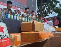 4 Pedagang Diamankan, Polisi Sita 2.600 Botol Miras Berbagai Jenis