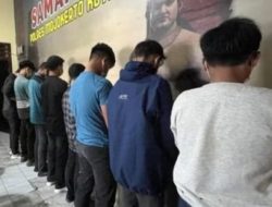 15 Pelajar Ditangkap Gegara Perang Sarung di Kota Mojokerto