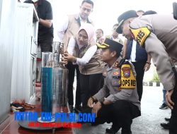Polres Gresik dan UPT Metrologi Gelar Sidak di sejumlah SPBU,Pastikan Kualitas BBM
