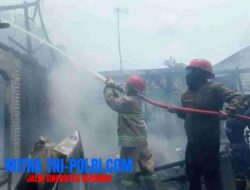 Dugaan Konsleting Listrik Hanguskan Rumah Warga Babat Lamongan