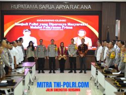 Polres Gresik Gelar Coaching Clinic, Menjadi Polisi yang Dipercaya Masyarakat Melalui Pelayanan Prima