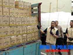 2 Pabrik Pengemasan Minyak Kita Palsu di Surabaya dan Madura Berhasil di Grebek Polda Jatim