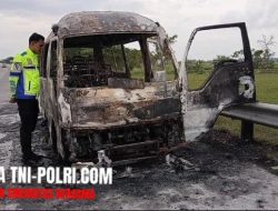 Kronologi Kebakaran Mobil di Tol Ngawi-Kertosono, Begini Kondisi 6 Penumpangnya