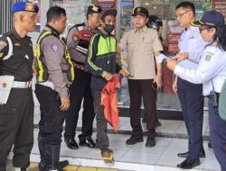 Pemkot Surabaya Tindak Tegas Juru Parkir Liar di Toko Swalayan, Meresahkan Masyarakat