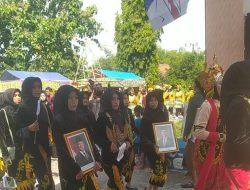 Memperingati HUT Ke-34 SMA Negeri Kabuh,Jombang Gelar Pawai Keliling