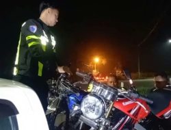 Ninja-CB Adu Moncong di Ringroad Mojoagung Jombang
