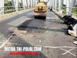 Belum Sehari Ditambal, Aspal Kembali Mengelupas