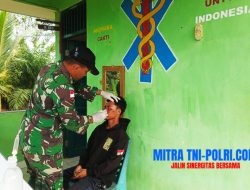Bantuan Pengobatan Korban Kecelakaan Lalu Lintas Oleh Pos Kout Satgas Pamtas Yonkav 3/AC