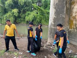 Polri Peduli Lingkungan: Polres Jember Gelar Aksi Bersihkan Sungai Bedadung di Hari Bhayangkara ke -79*