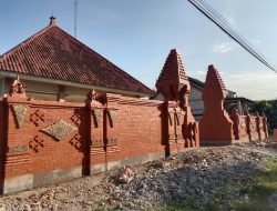 Gapura Majapahit Jadi Ikon Baru, Desa Sidokaton Genjot Pembangunan Infrastruktur