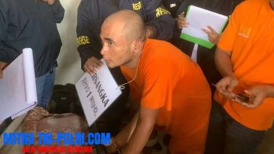 Ratusan Warga Saksikan Rekonstruksi Pembunuhan Wardatun di Gresik