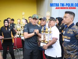 Polres Gresik Gelar Olahraga Bersama di Hari Bhayangkara ke -79 Perkuat Sinergi dan Kebersamaan