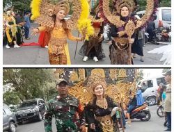Kirab Gunungan Sepanjang 1 Kilometer Warnai Bersih Desa Dukuh Kawal Kali Kendal Surabaya