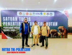 Ketua KNPI Riau Dampingi Pengusaha ini Serahkan 500 Hektar Lahan Kebun Kelapa Sawit ke Satgas PKH