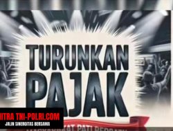 Pati Memanas ! Bupati Menantang Rakyat, Aksi Besar – Besaran Masyatakat Kumpulkan Tomat Busuk 