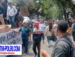 Ribuan Massa Layangkan Surat Ke KPK, Dukungan Usut Tuntas Dugaan Suap oleh Sudewo
