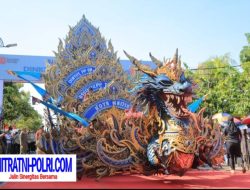 Warna-Warni Penampilan Madiun Carnival 2025, Dari Tarian Borneo hingga Bali