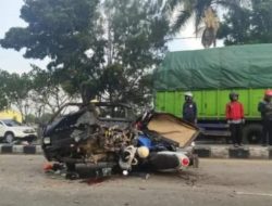 Pickup Tabrak Truk dan Motor di Deket Lamongan, Balita 3 Tahun Tewas