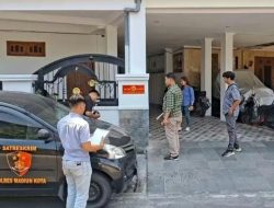 Terekam CCTV! Sejoli Gasak Motor di Kos Madiun Tengah Malam