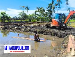 Presiden Prabowo Salurkan Bantuan Kolam Ikan dan 3.500 Bibit Nila untuk Masyarakat Adat di Nabire