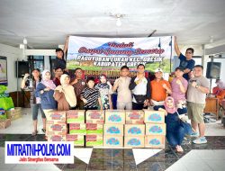 Peduli Erupsi Gunung Semeru, Paguyuban Lurah Kecamatan Gresik Salurkan Bantuan