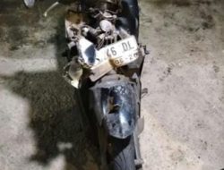 Seorang  Pemotor Tewas di Krian Sidoarjo Setelah Tabrak Truck
